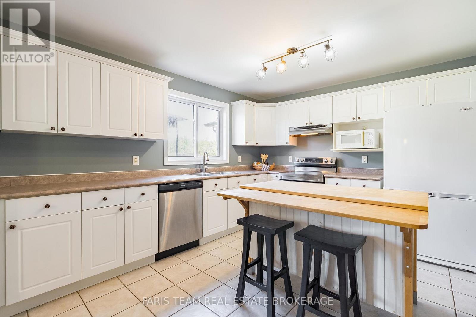 616 GLEN CEDAR CRESCENT - 6