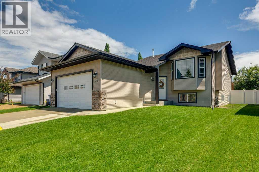 39 Isaacson Crescent, Red Deer