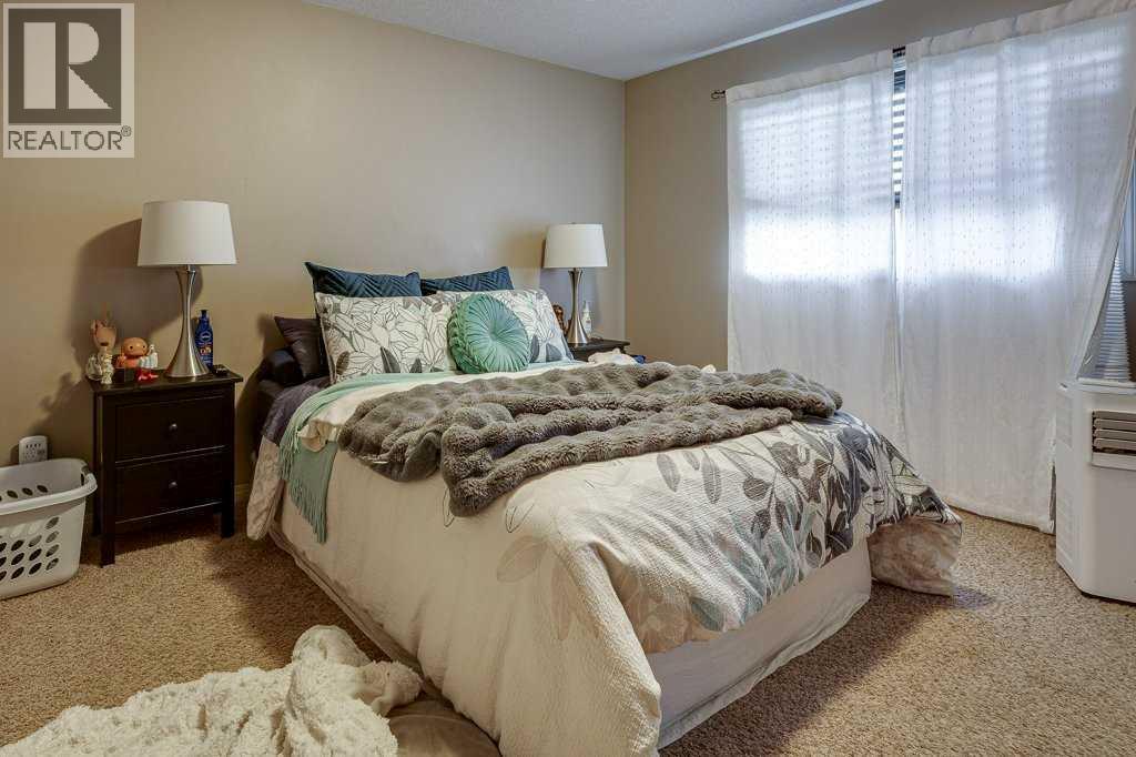 39 Isaacson Crescent, Red Deer