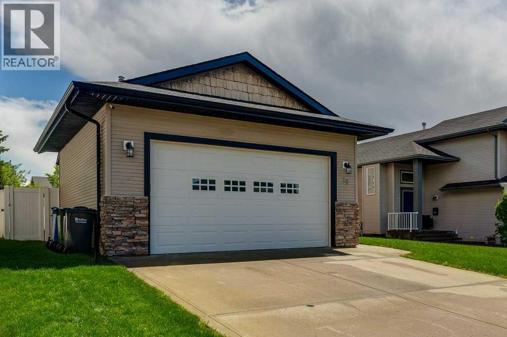39 Isaacson Crescent, Red Deer