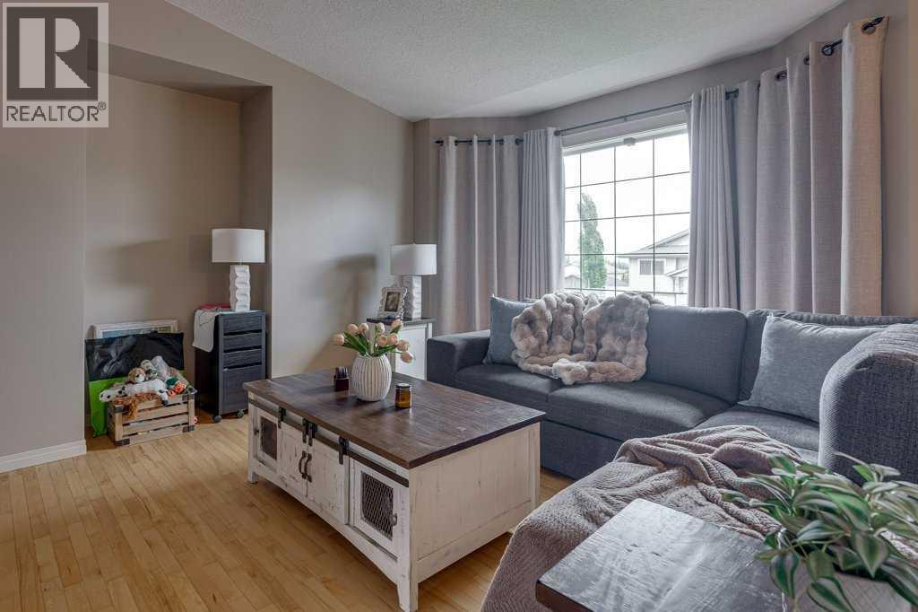 39 Isaacson Crescent, Red Deer