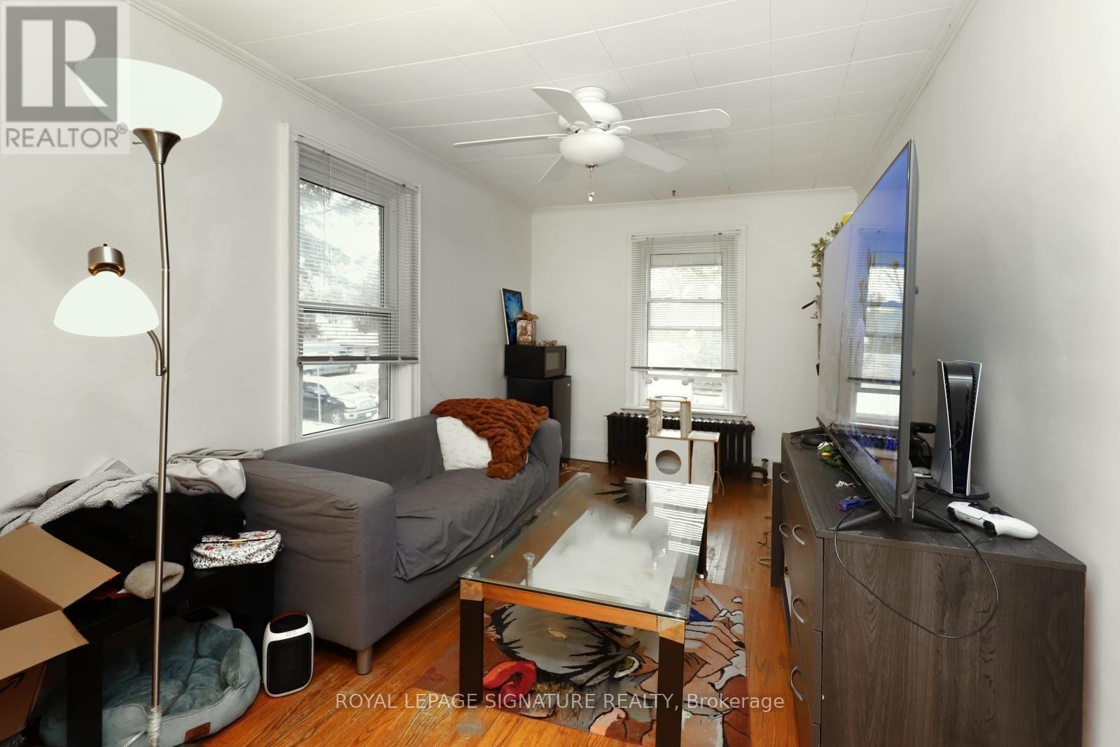 18-20 REUBEN STREET - 17
