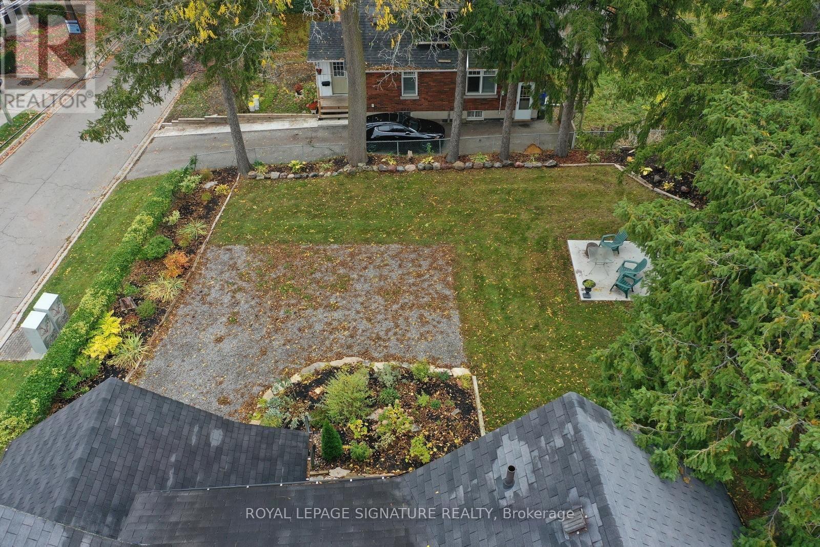 18-20 REUBEN STREET - 30