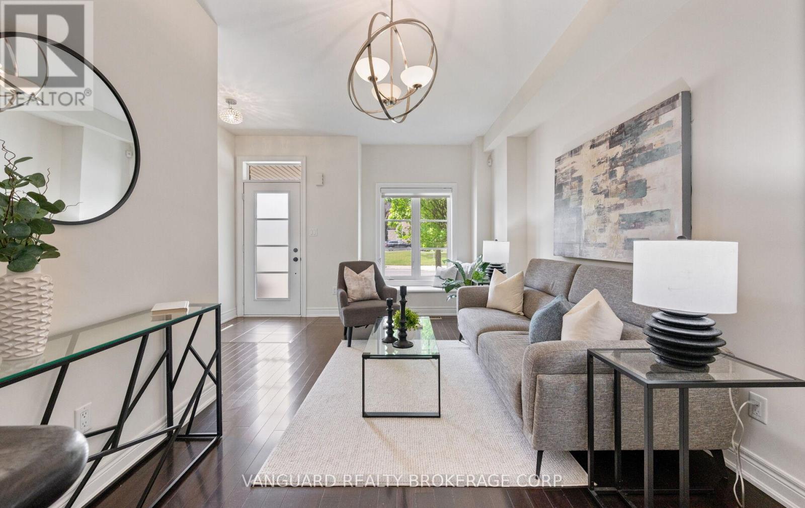 #3 8441 ISLINGTON AVENUE - 11