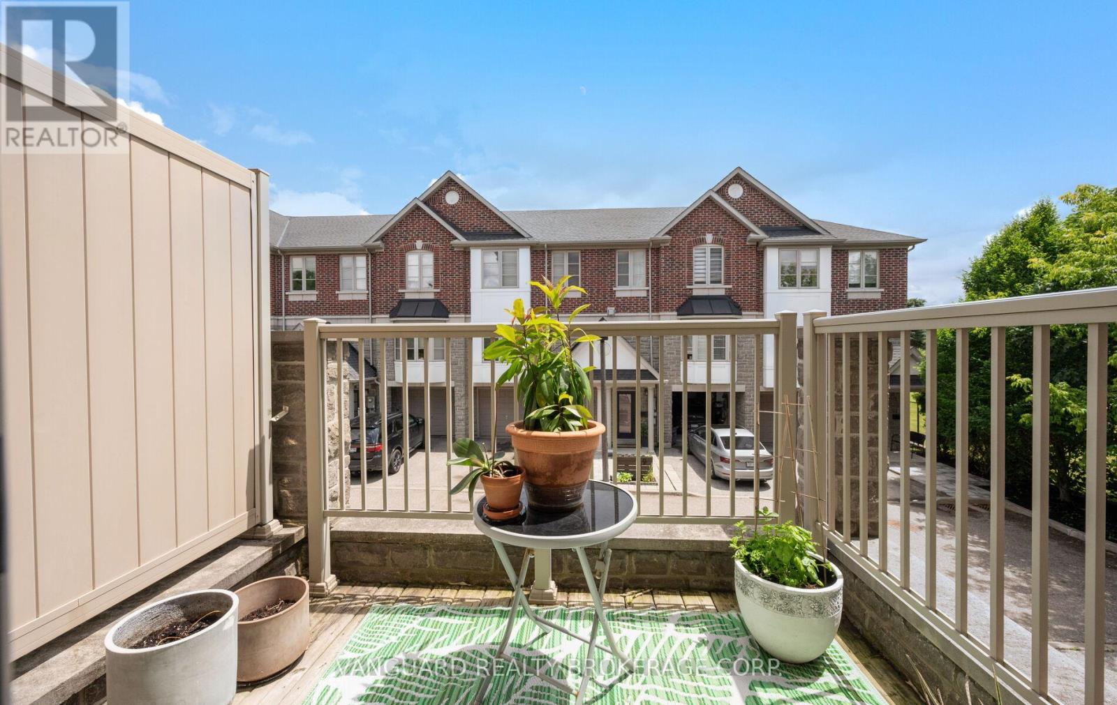 #3 8441 ISLINGTON AVENUE - 23