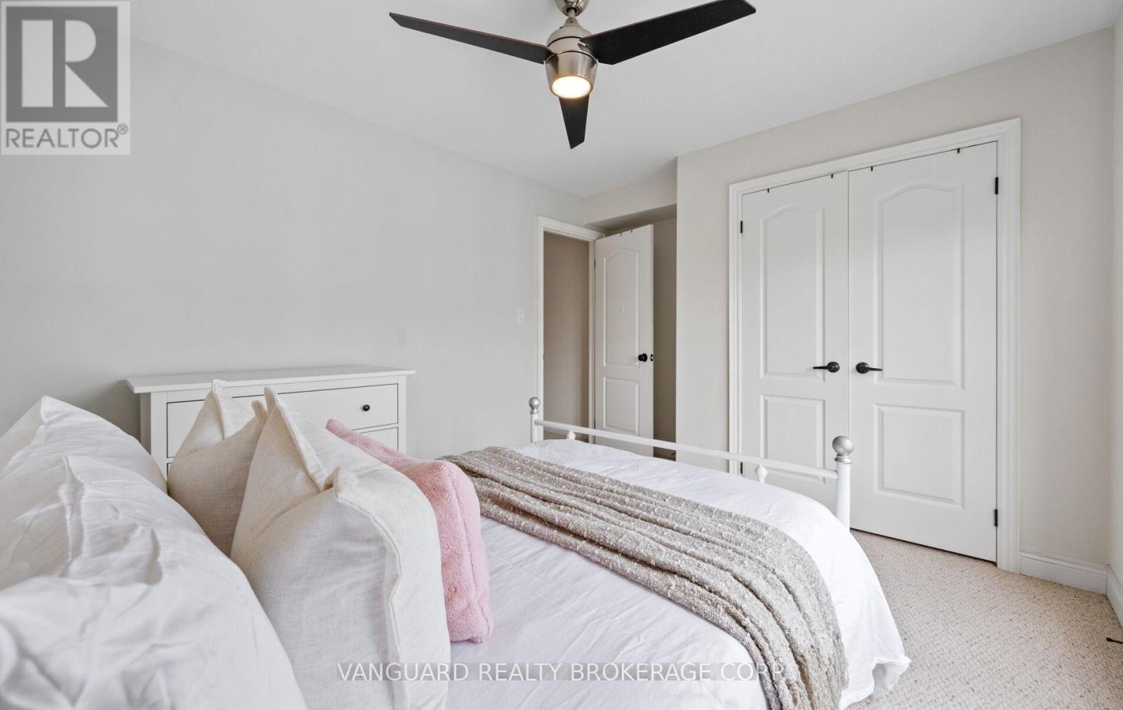 #3 8441 ISLINGTON AVENUE - 29