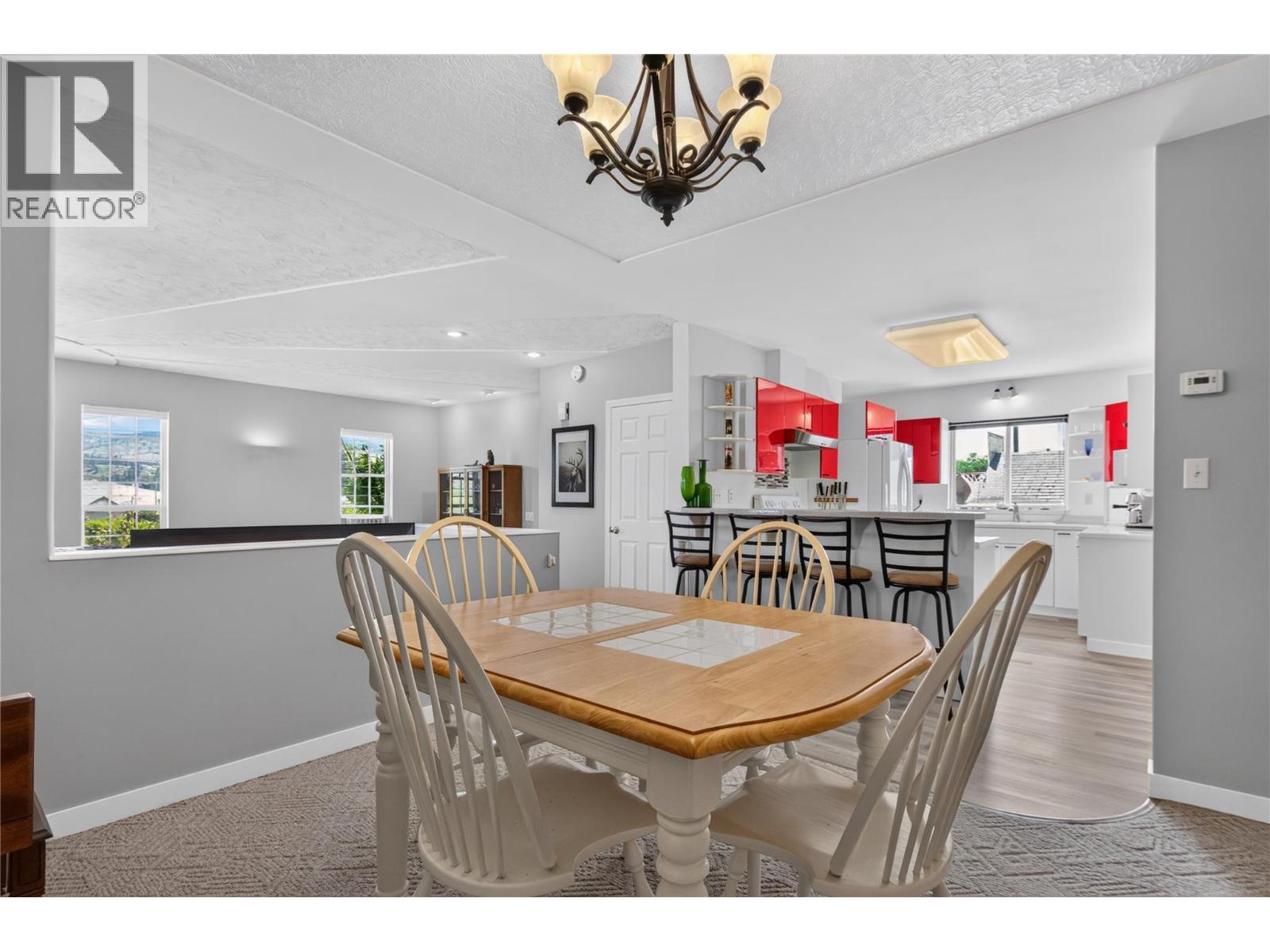 5880 Okanagan Street - 11