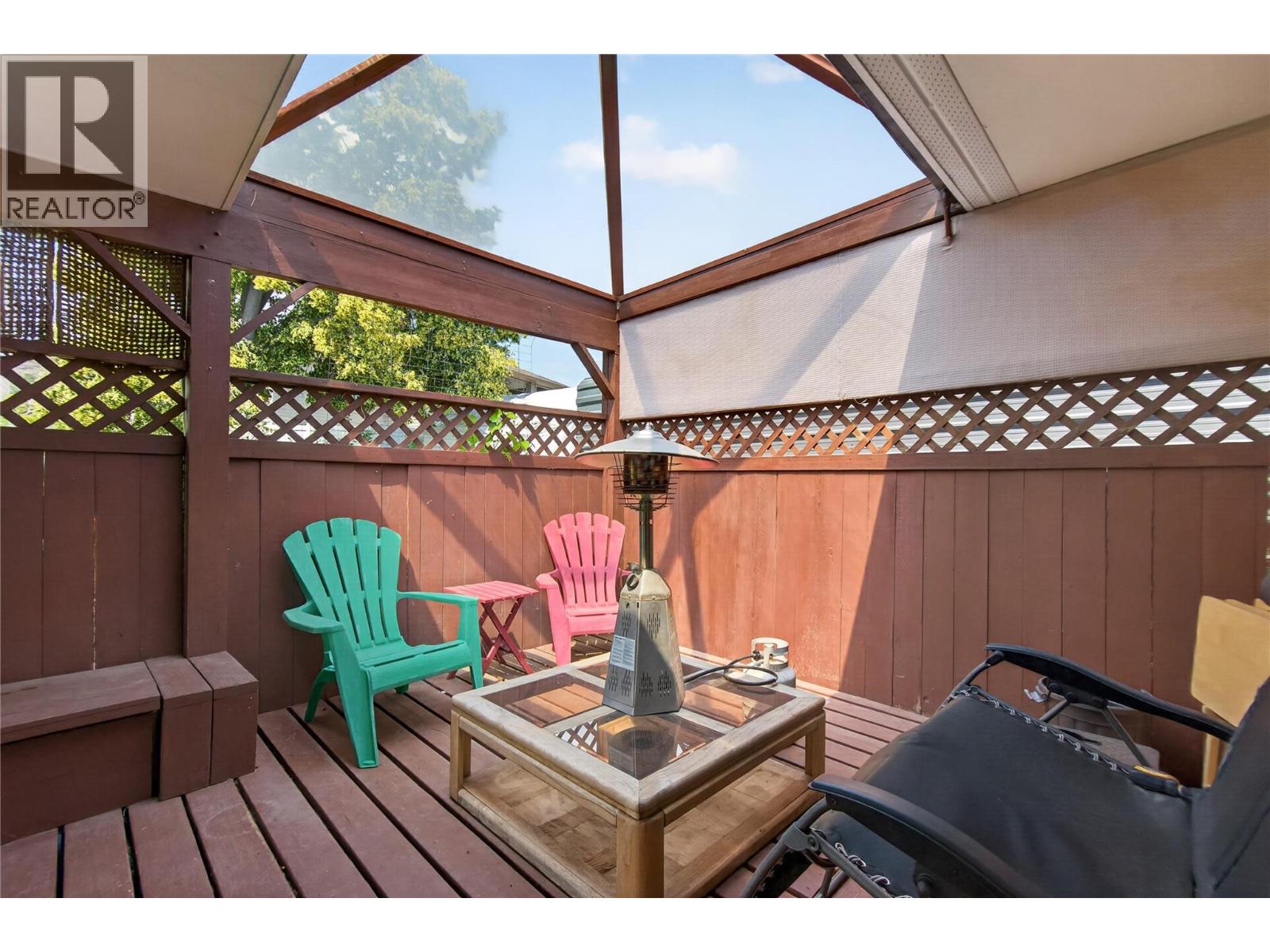 5880 Okanagan Street - 26