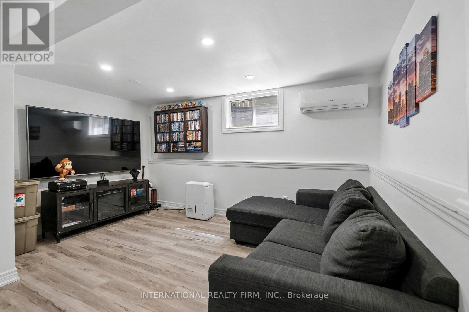 206 HICKLING TRAIL - 29