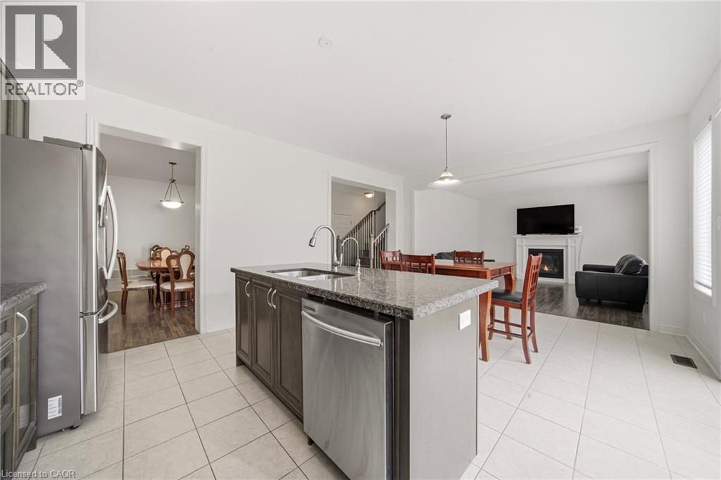 4-bedroom home for sale at 12 OLDHAM Avenue, Paris ON · photo 10 of 33