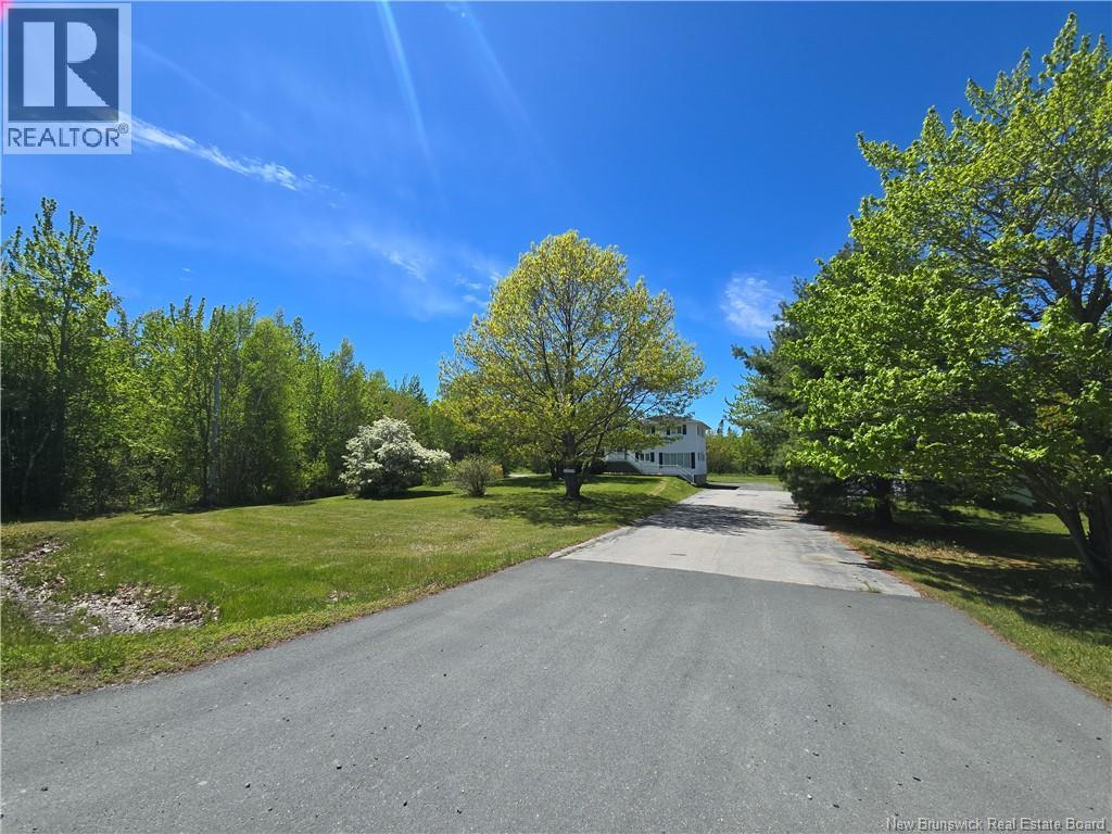 5969 Rte 117 - Image 35