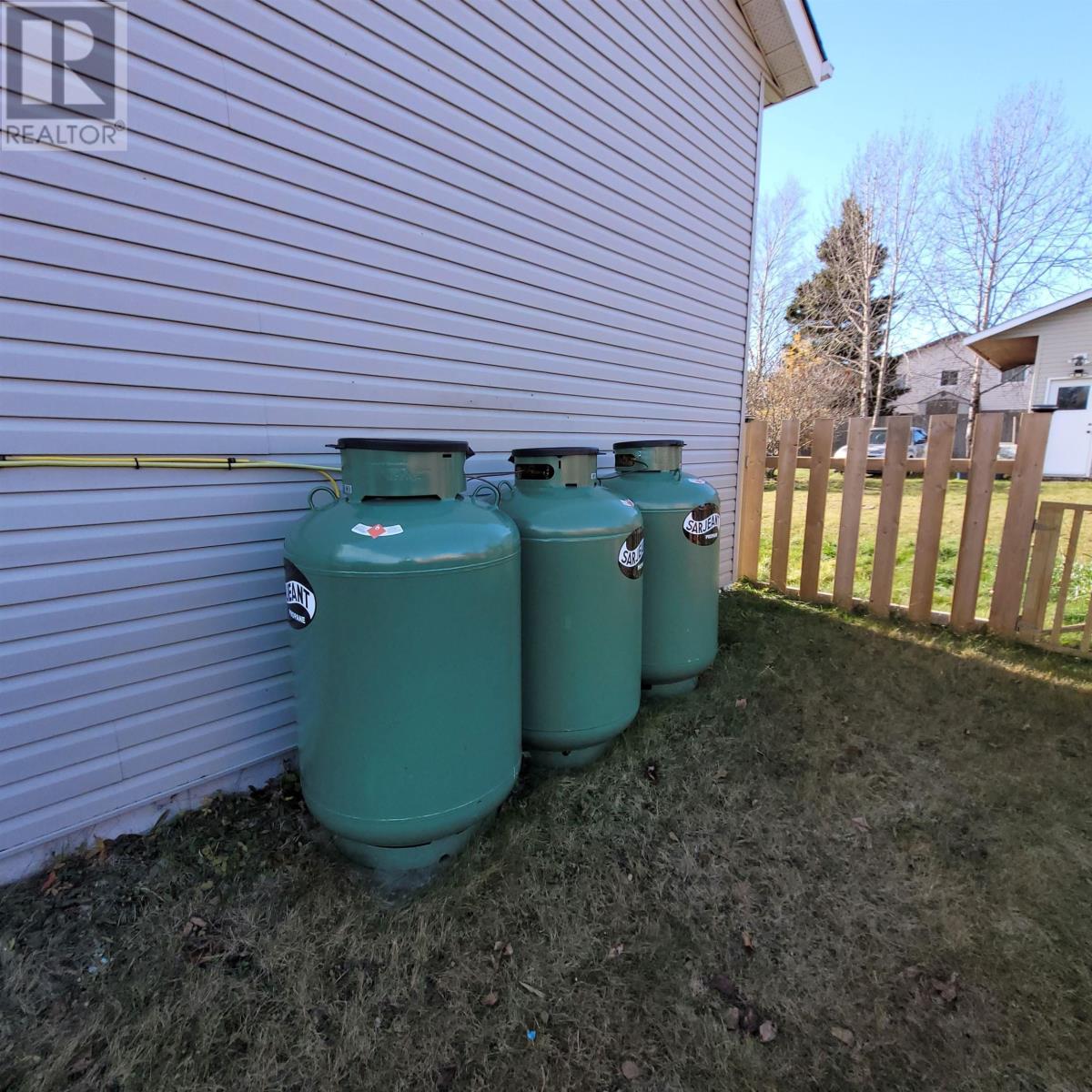 34 Hemlo Drive - 36