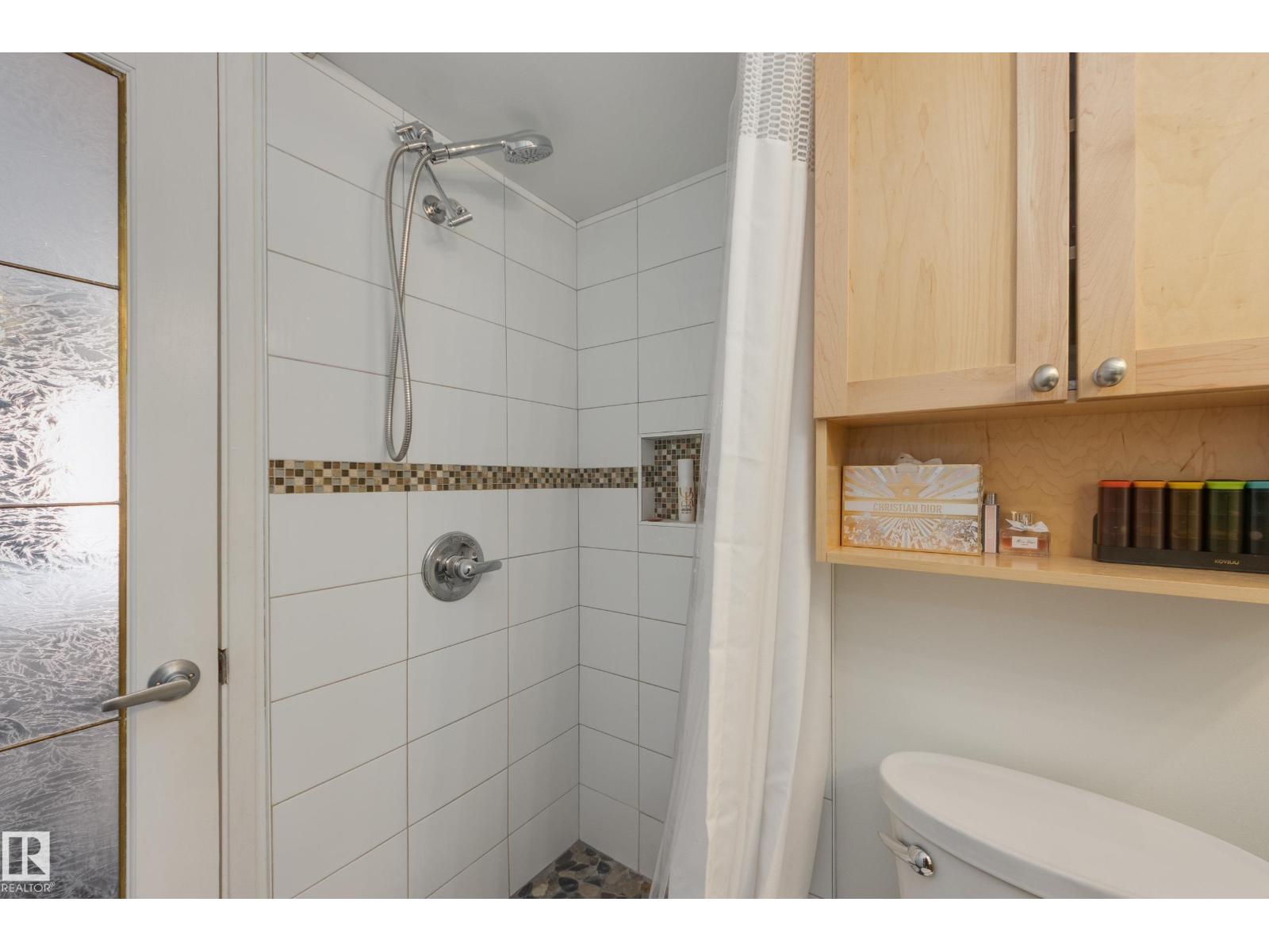 #1001 9909 110 ST NW - 24