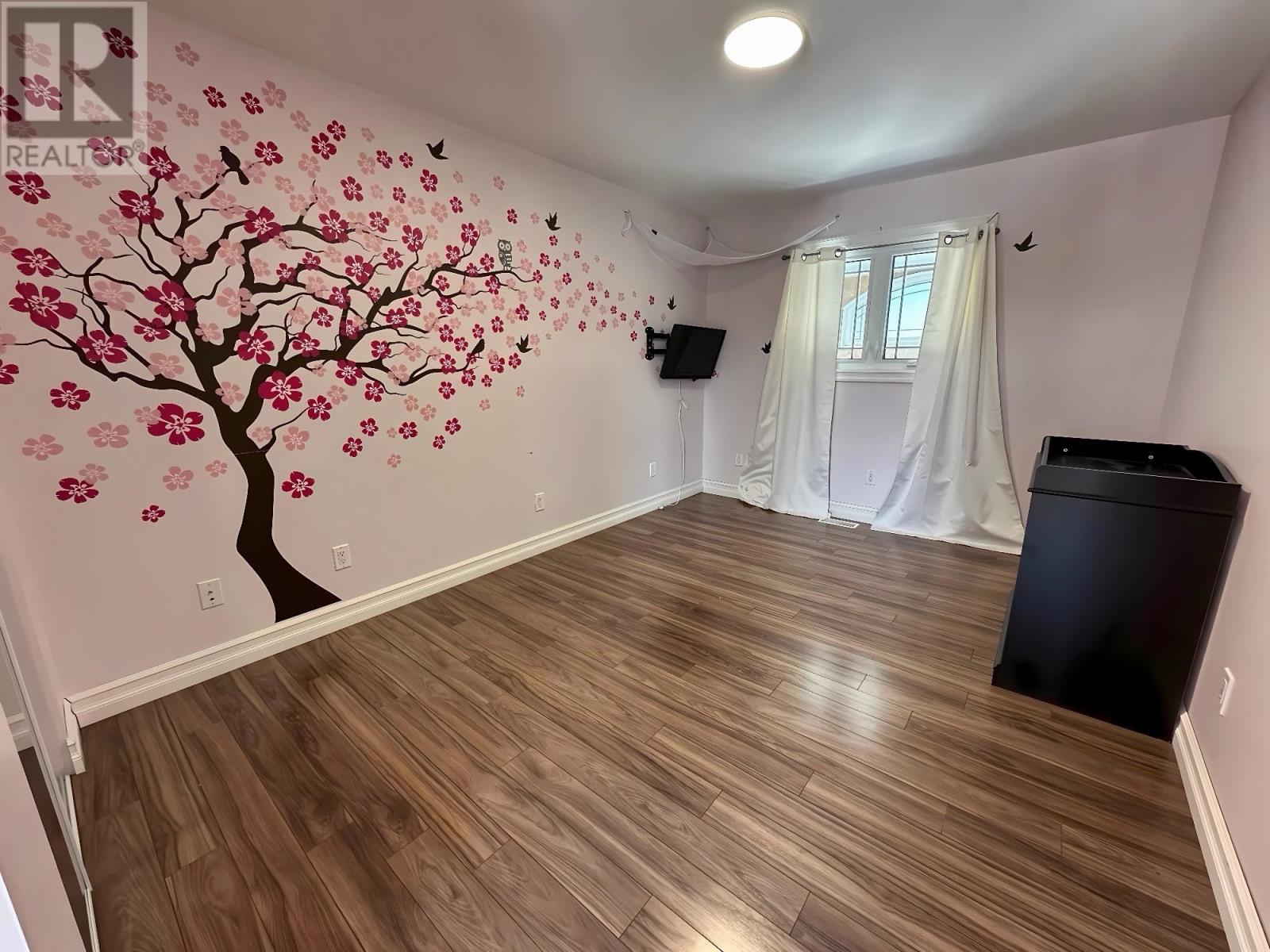 123 Christie PL - 17