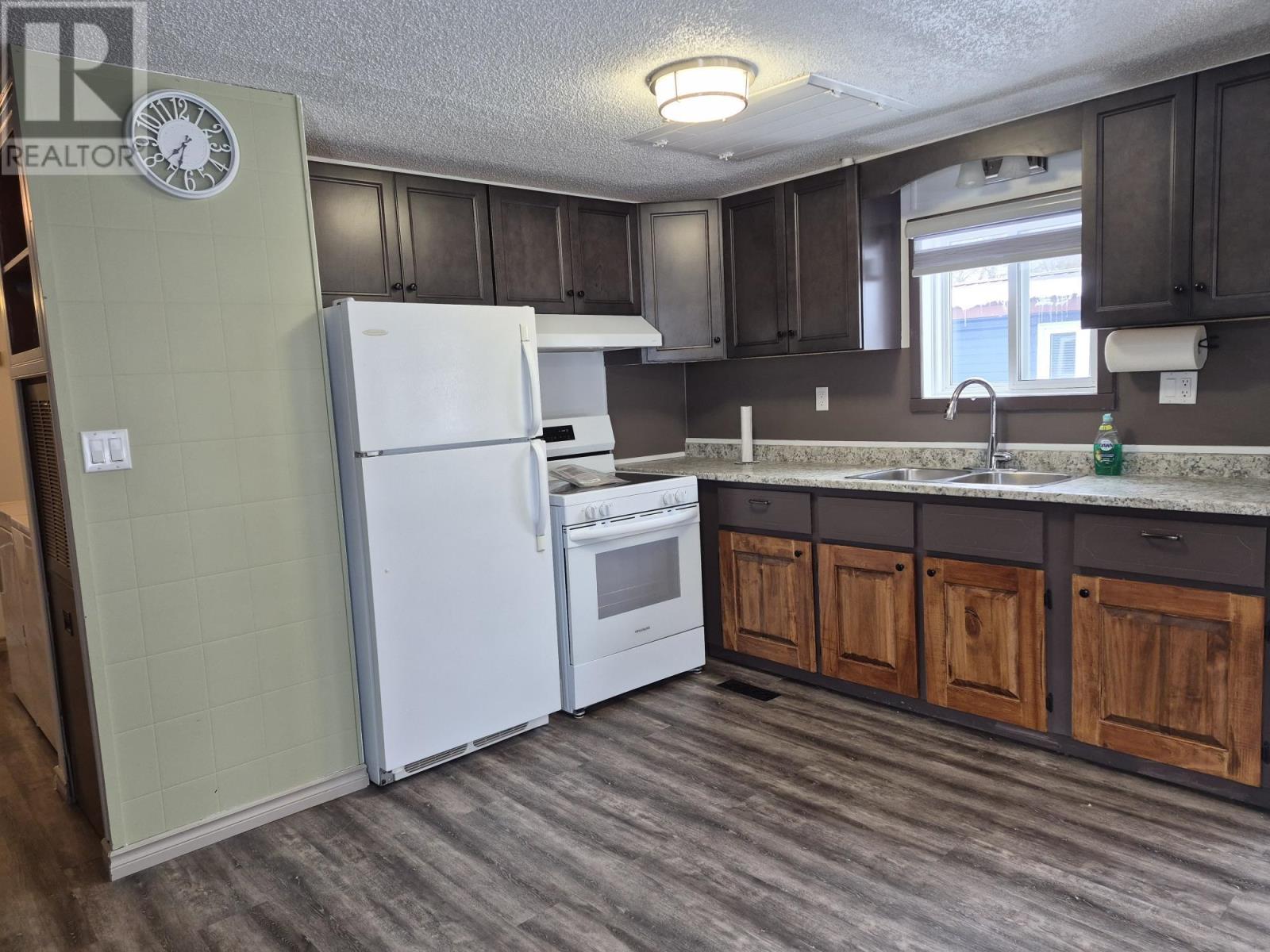 66 Jackson Crescent - 11