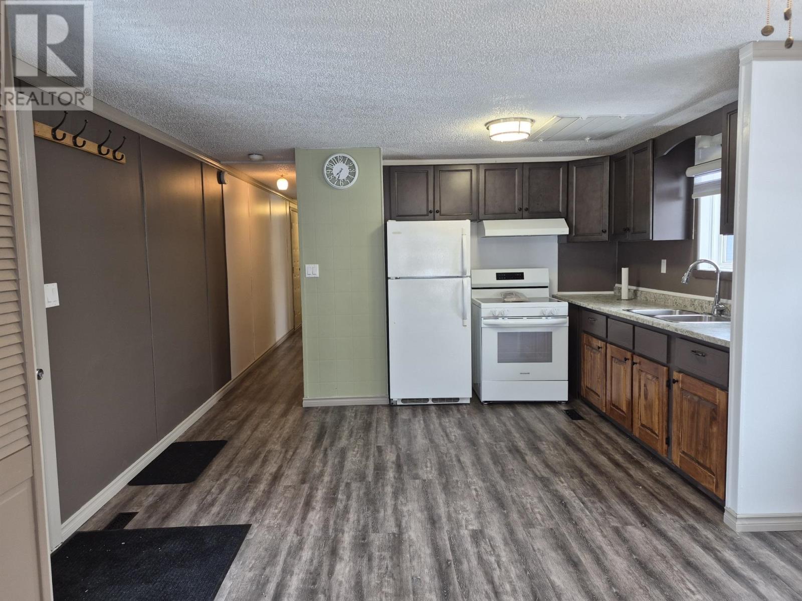 66 Jackson Crescent - 10