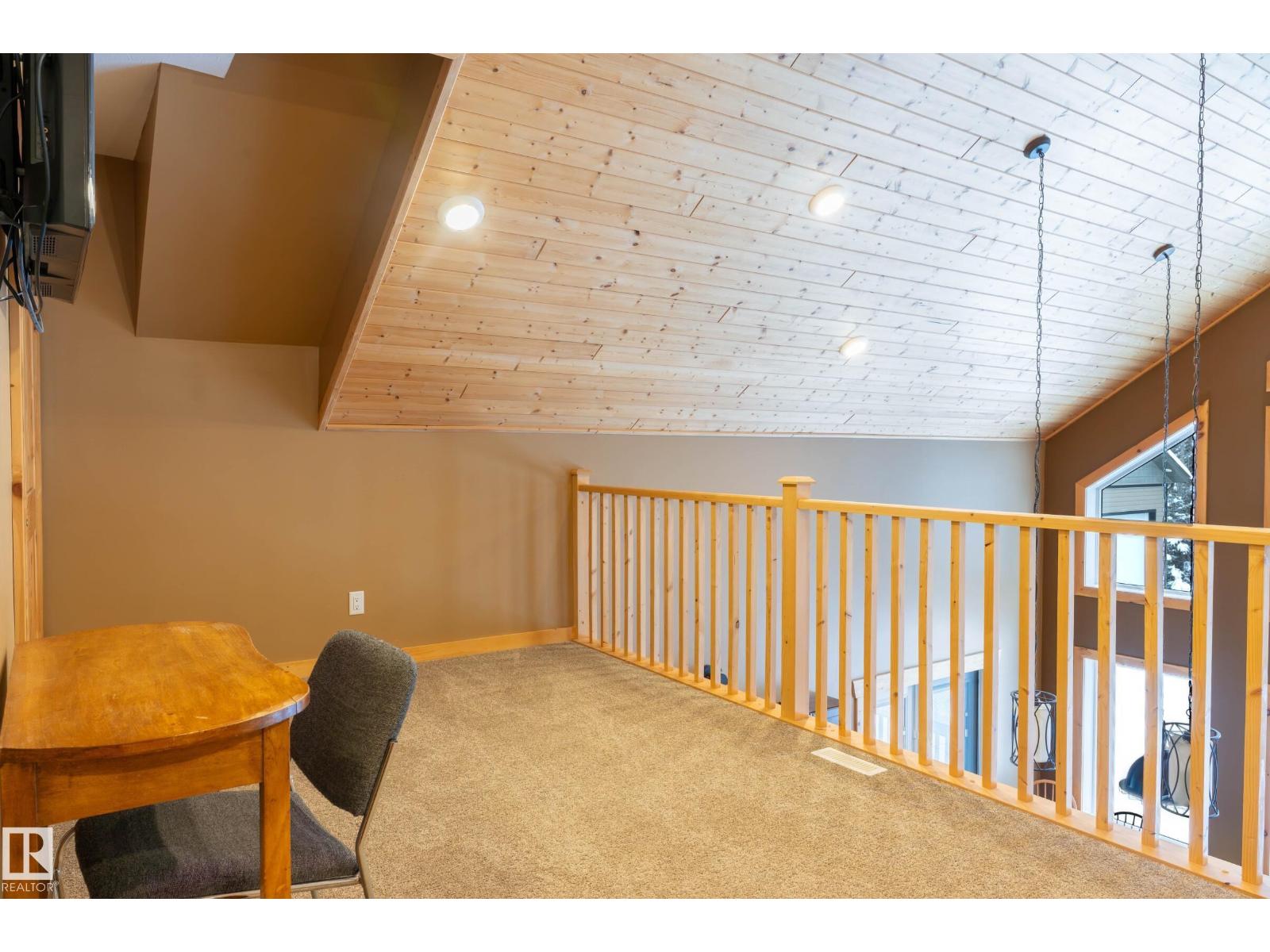 120 Lakeshore DR - 20