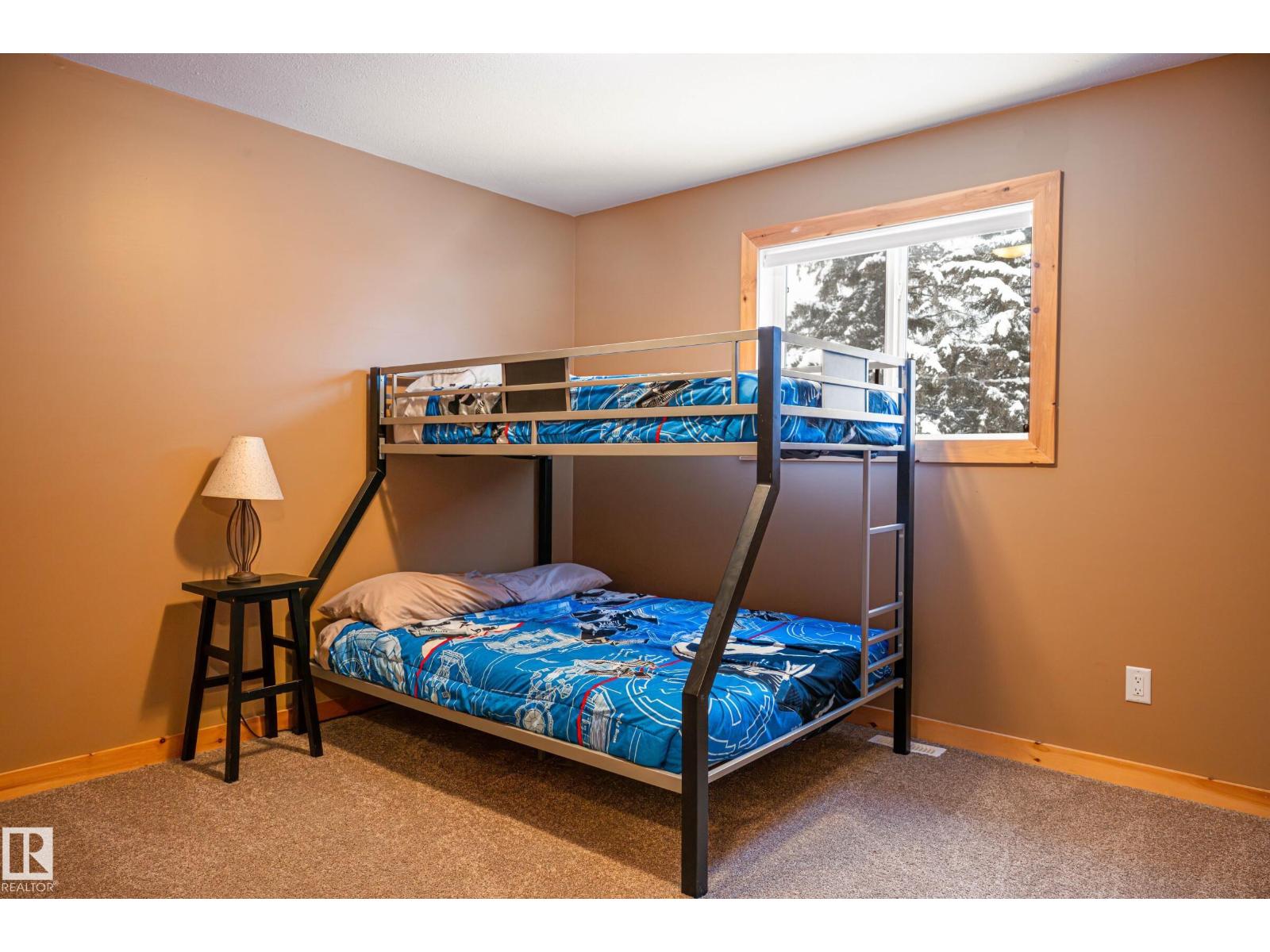 120 Lakeshore DR - 16