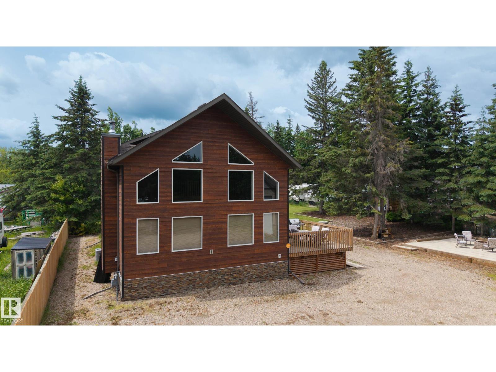 120 Lakeshore DR - 43