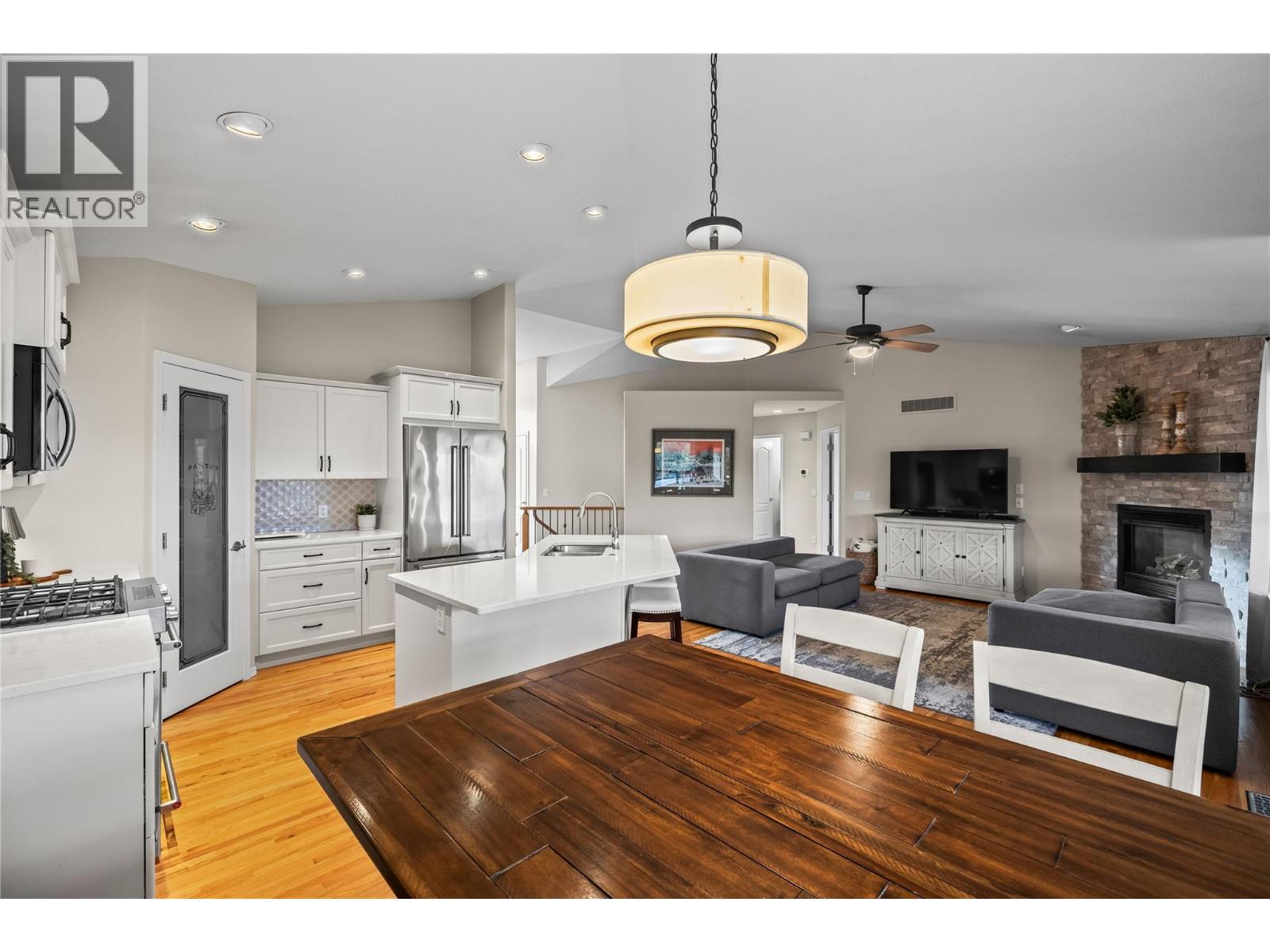 #18 2155 Horizon Drive - 12