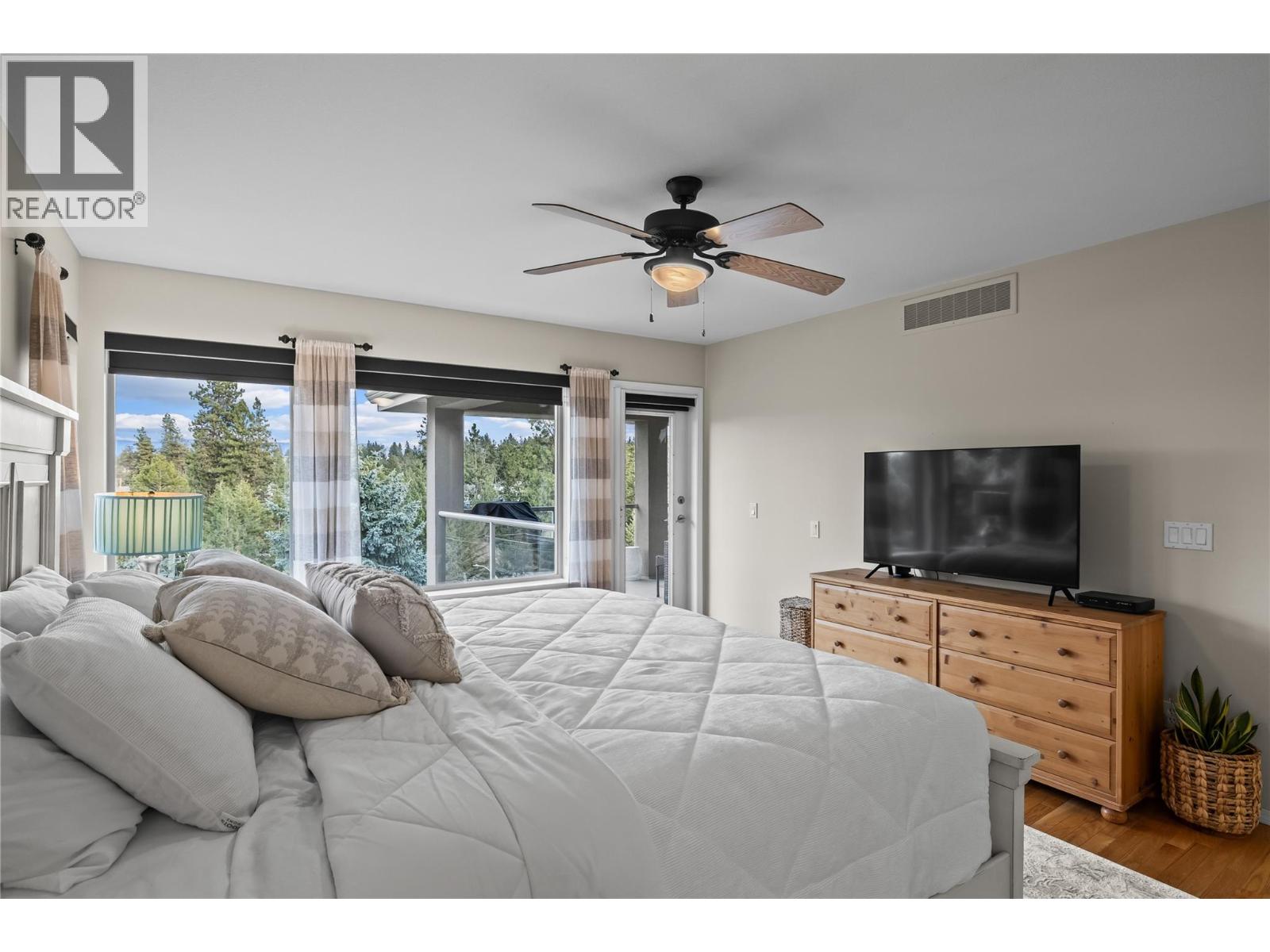 #18 2155 Horizon Drive - 24