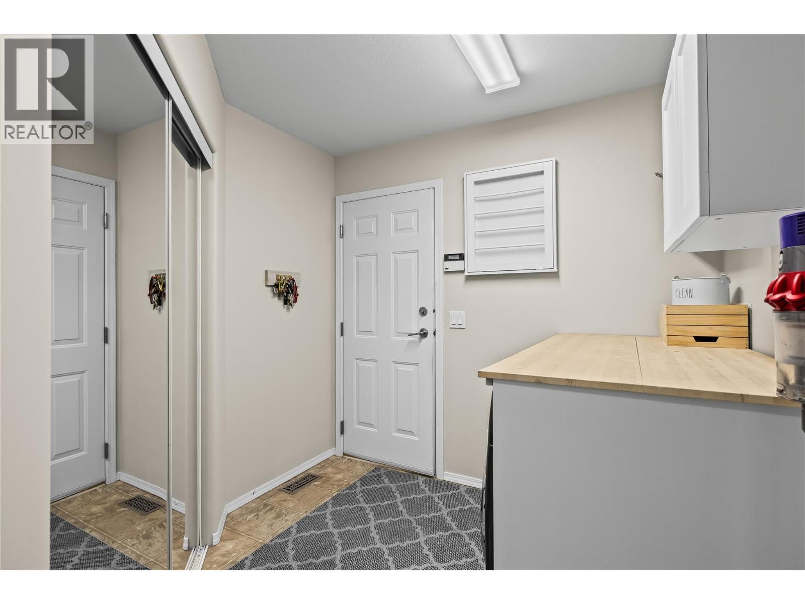 #18 2155 Horizon Drive - 29