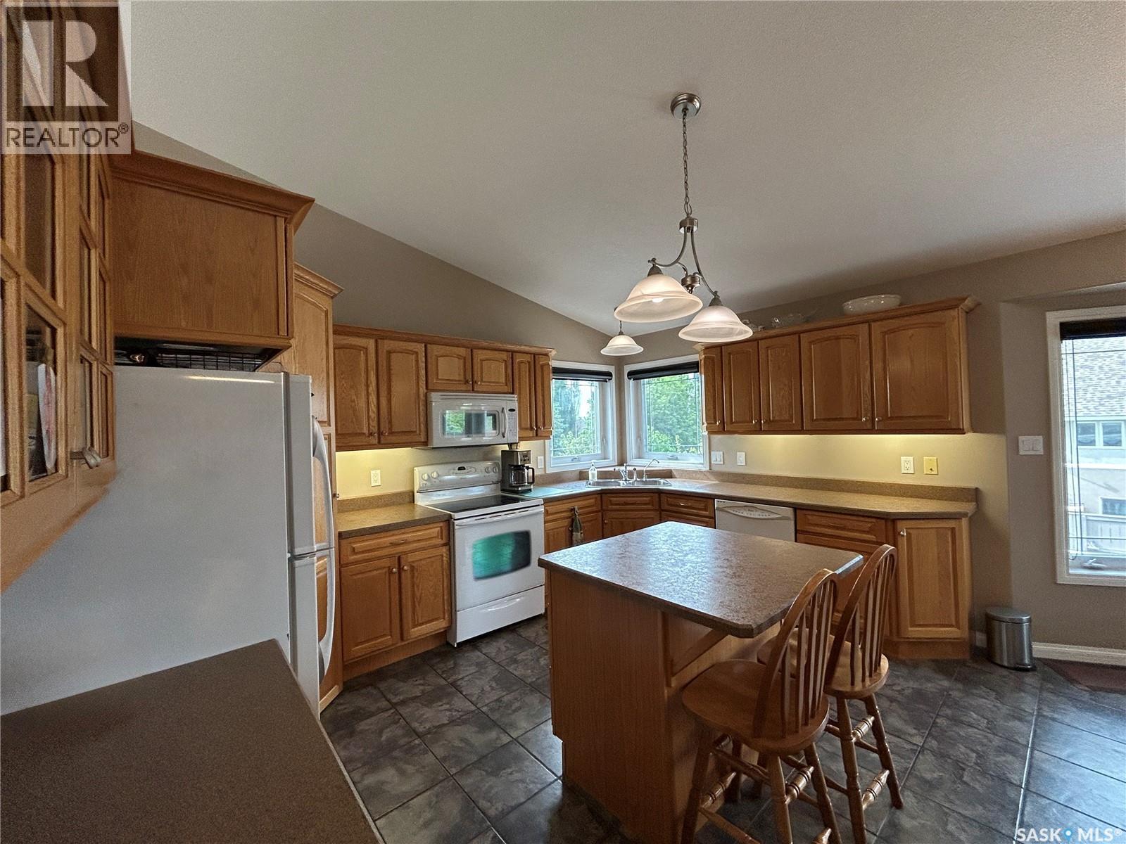 71 Longpre CRESCENT - 6