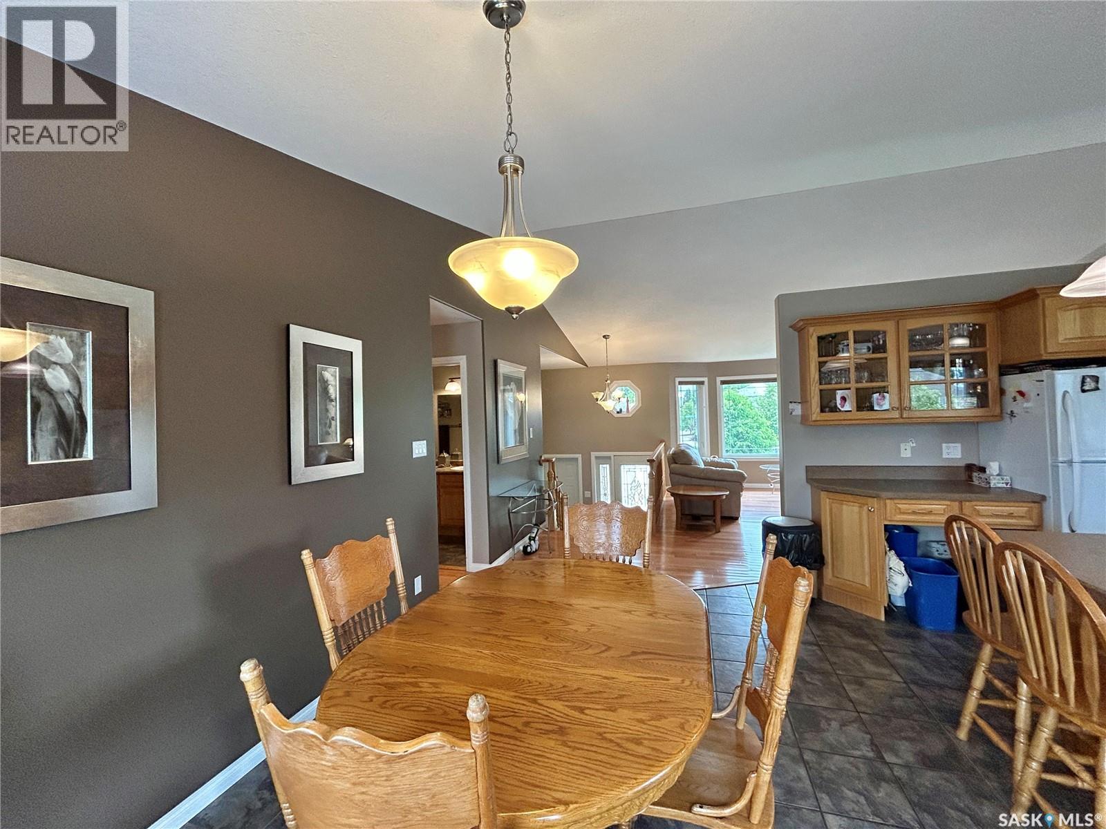 71 Longpre CRESCENT - 8