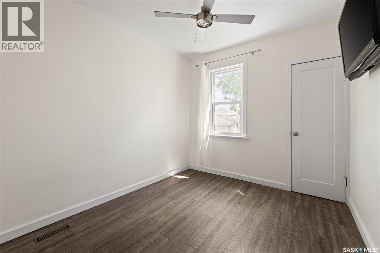 2167 Lindsay STREET — photo 13
