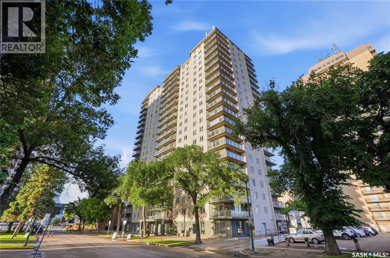 #1207 320 5th AVENUE N - 1