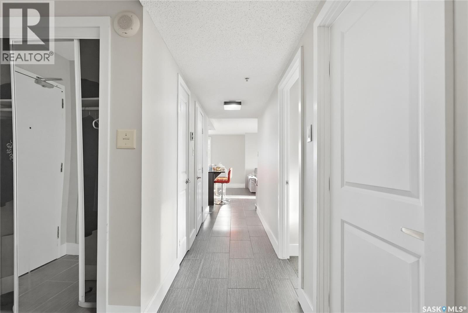 #1207 320 5th AVENUE N - 5