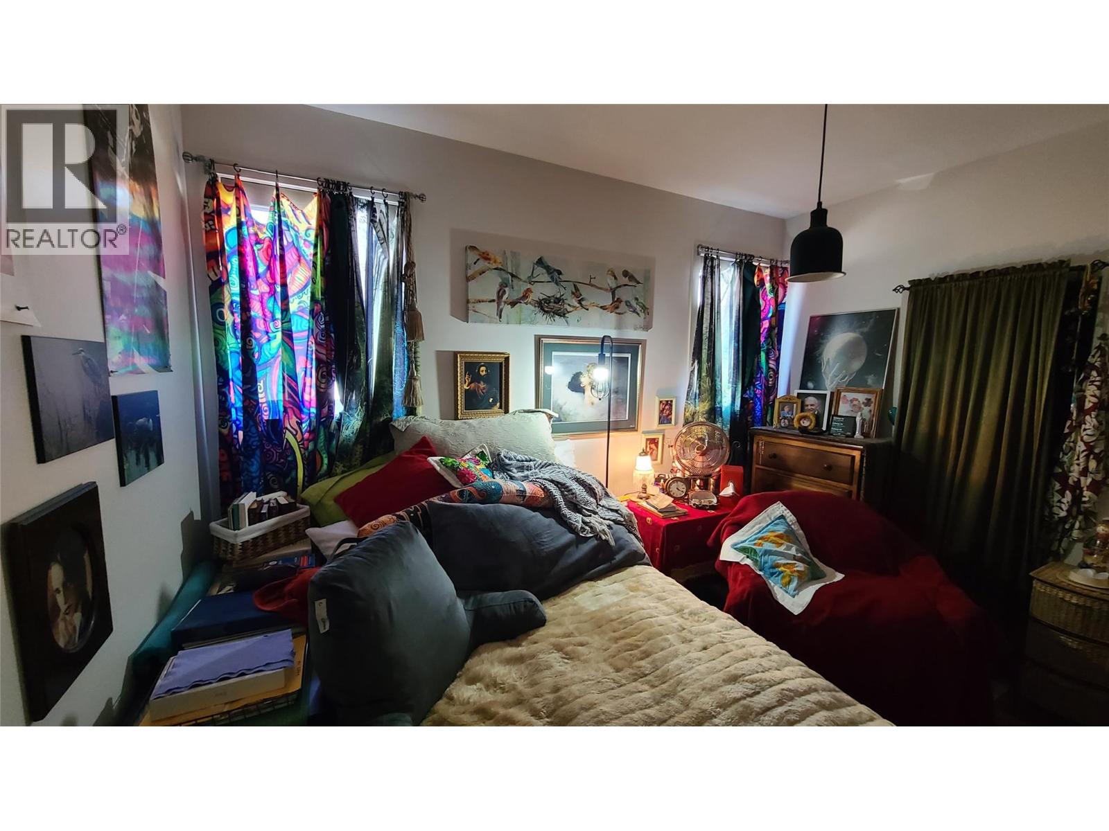 6941 MEADOWS DR Drive - 9
