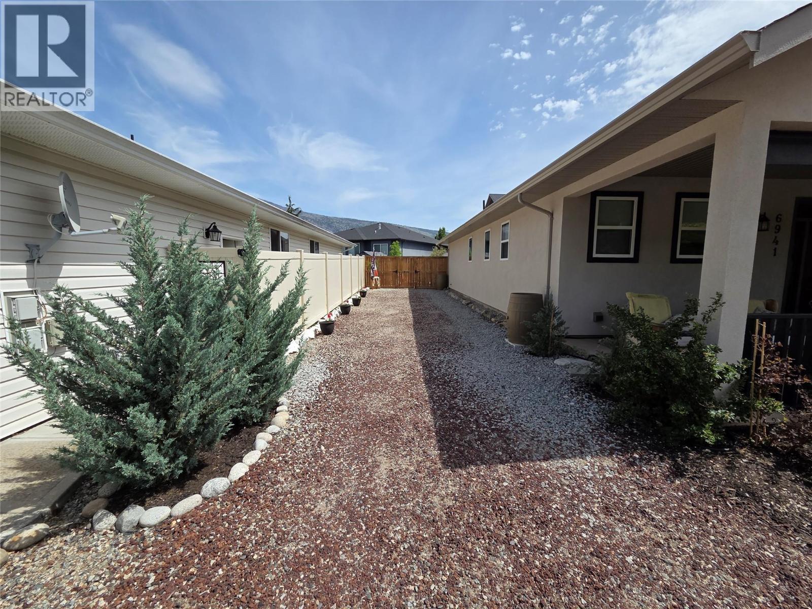 6941 MEADOWS DR Drive - 3