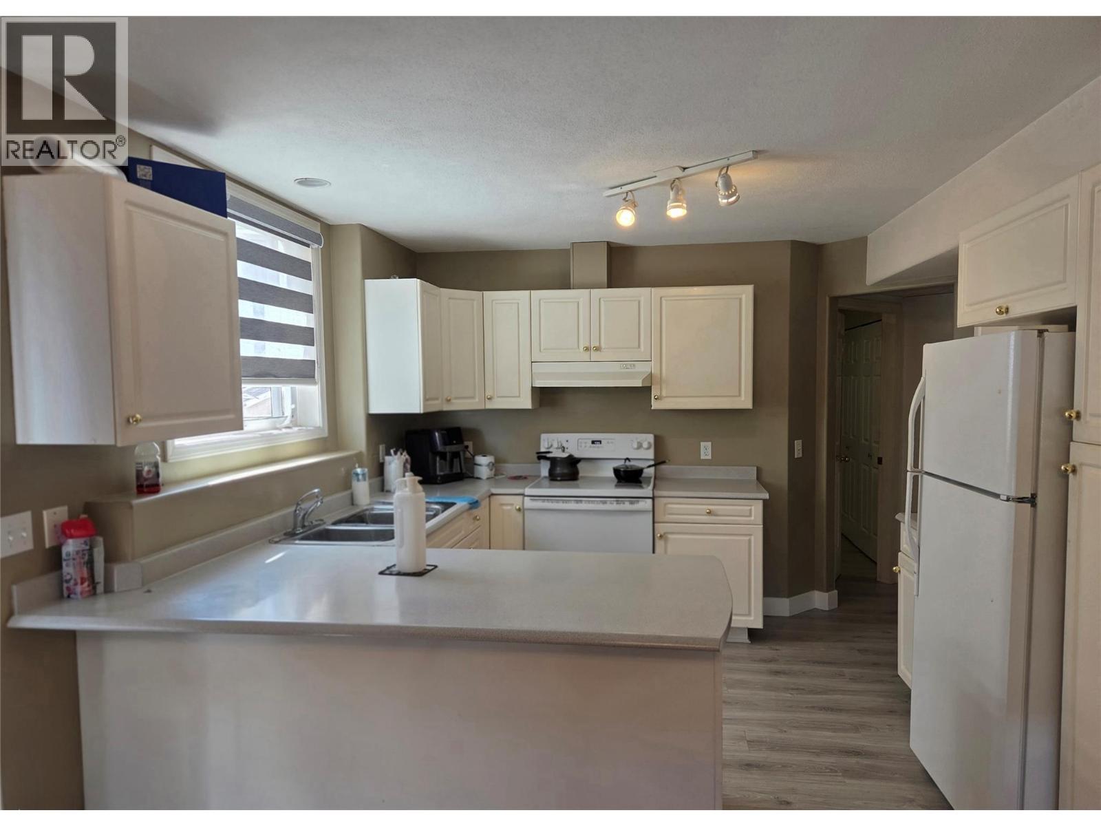 6802 NIGHTHAWK Drive, Osoyoos