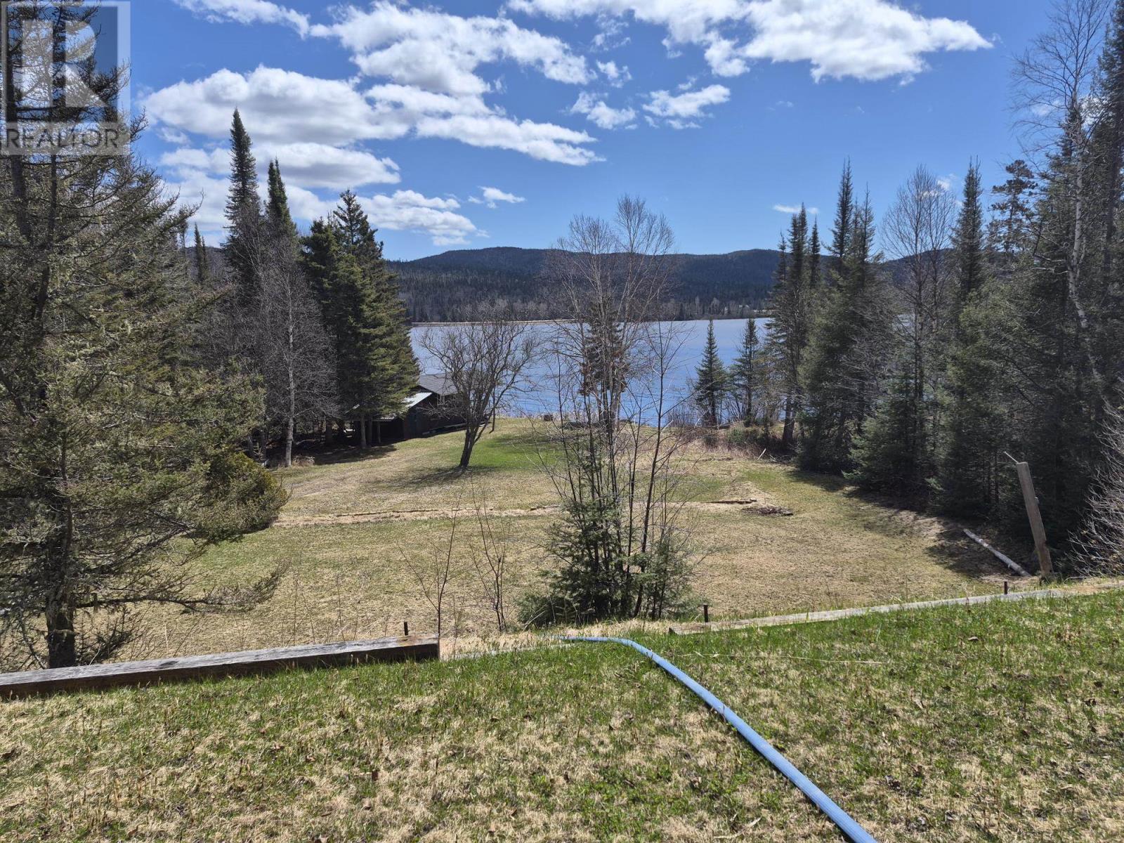 8 Jackfish Lake Road N - 45
