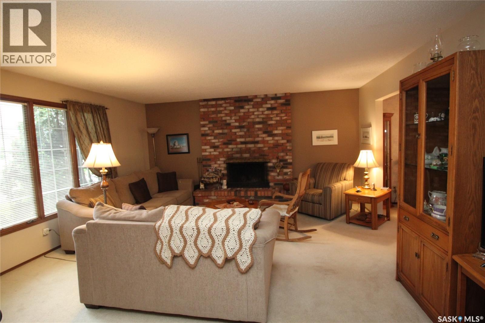 755 Trent CRESCENT - photo 2