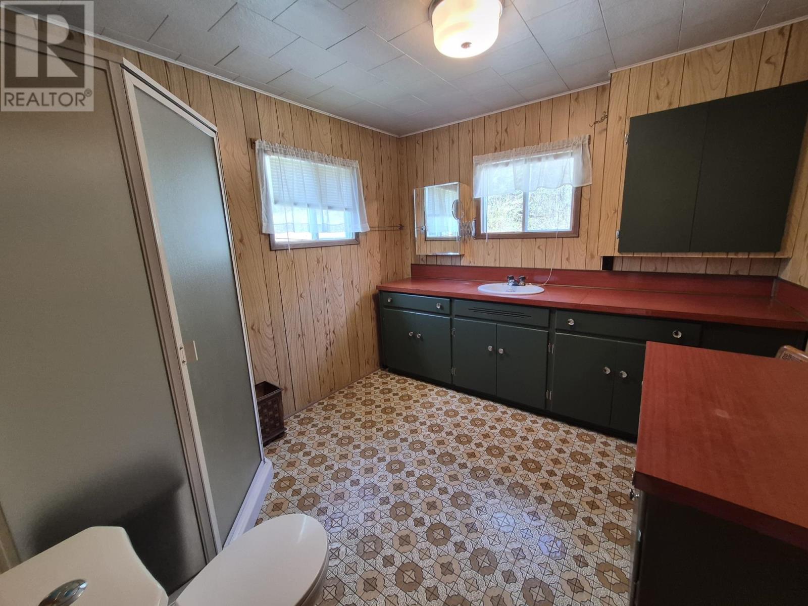 8 Jackfish Lake Road N - 22