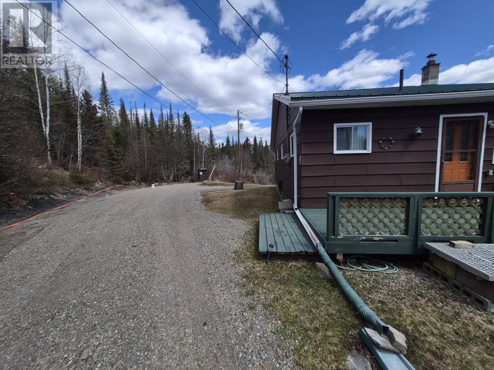 8 Jackfish Lake Road N - 5