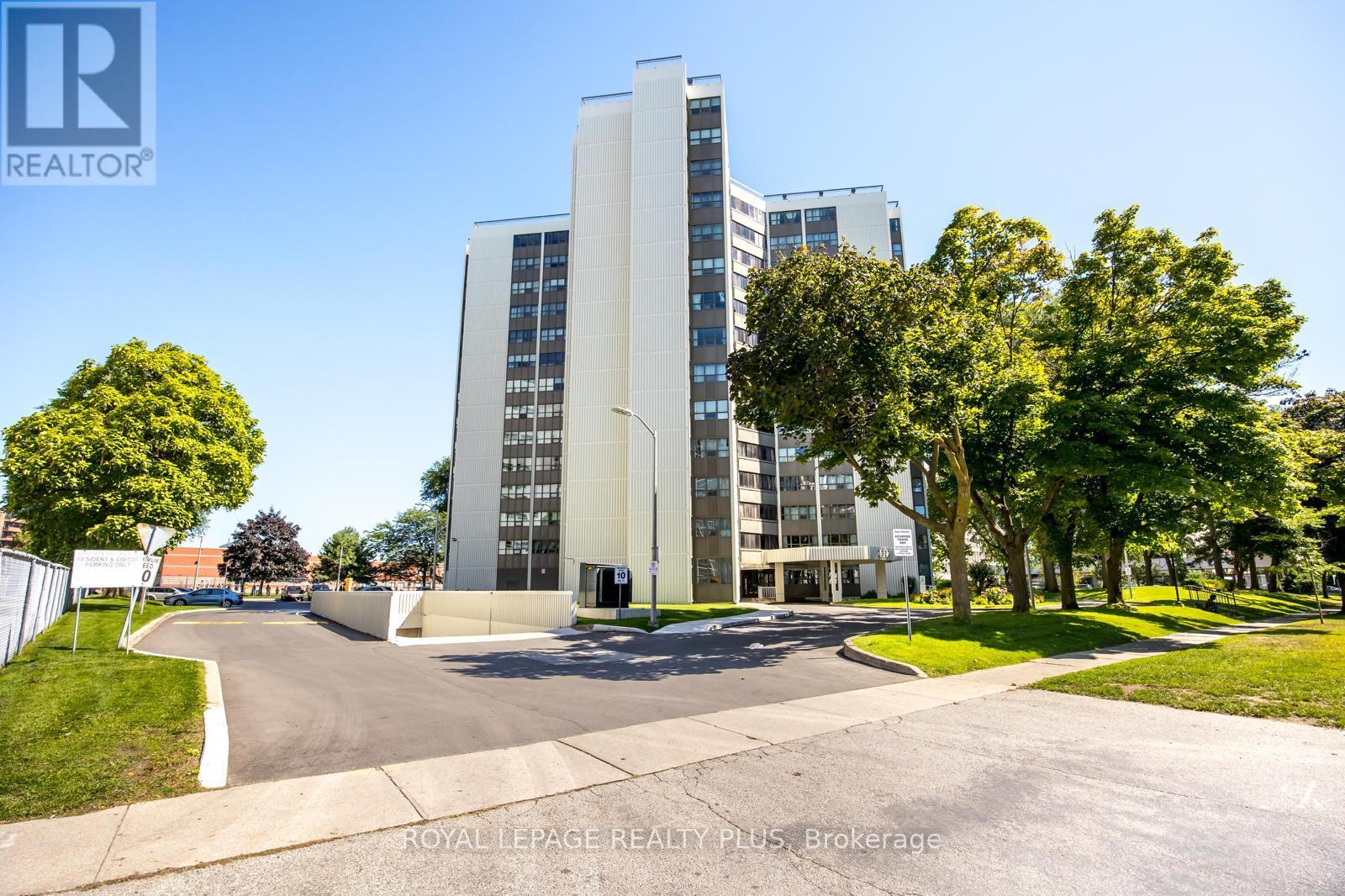 #408 2323 CONFEDERATION PARKWAY - 3