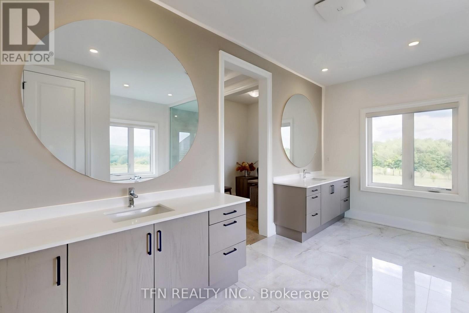 258 AMOS DRIVE - 25