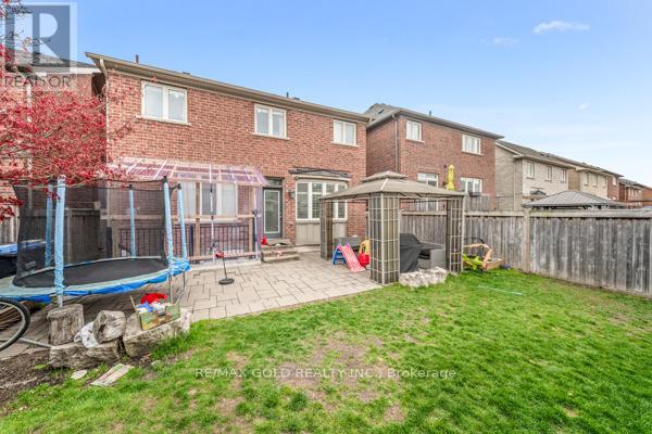 10 ROUGEBANK AVENUE - 46