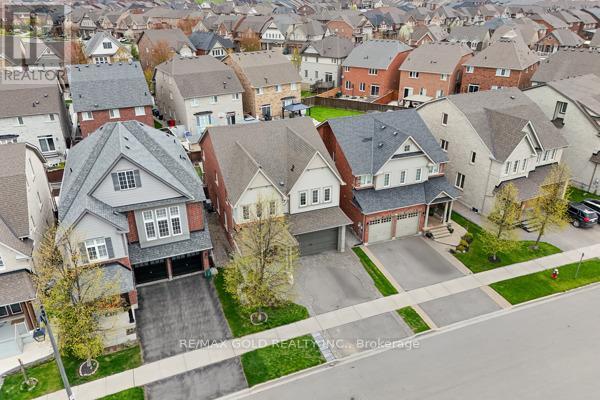 10 ROUGEBANK AVENUE - 48
