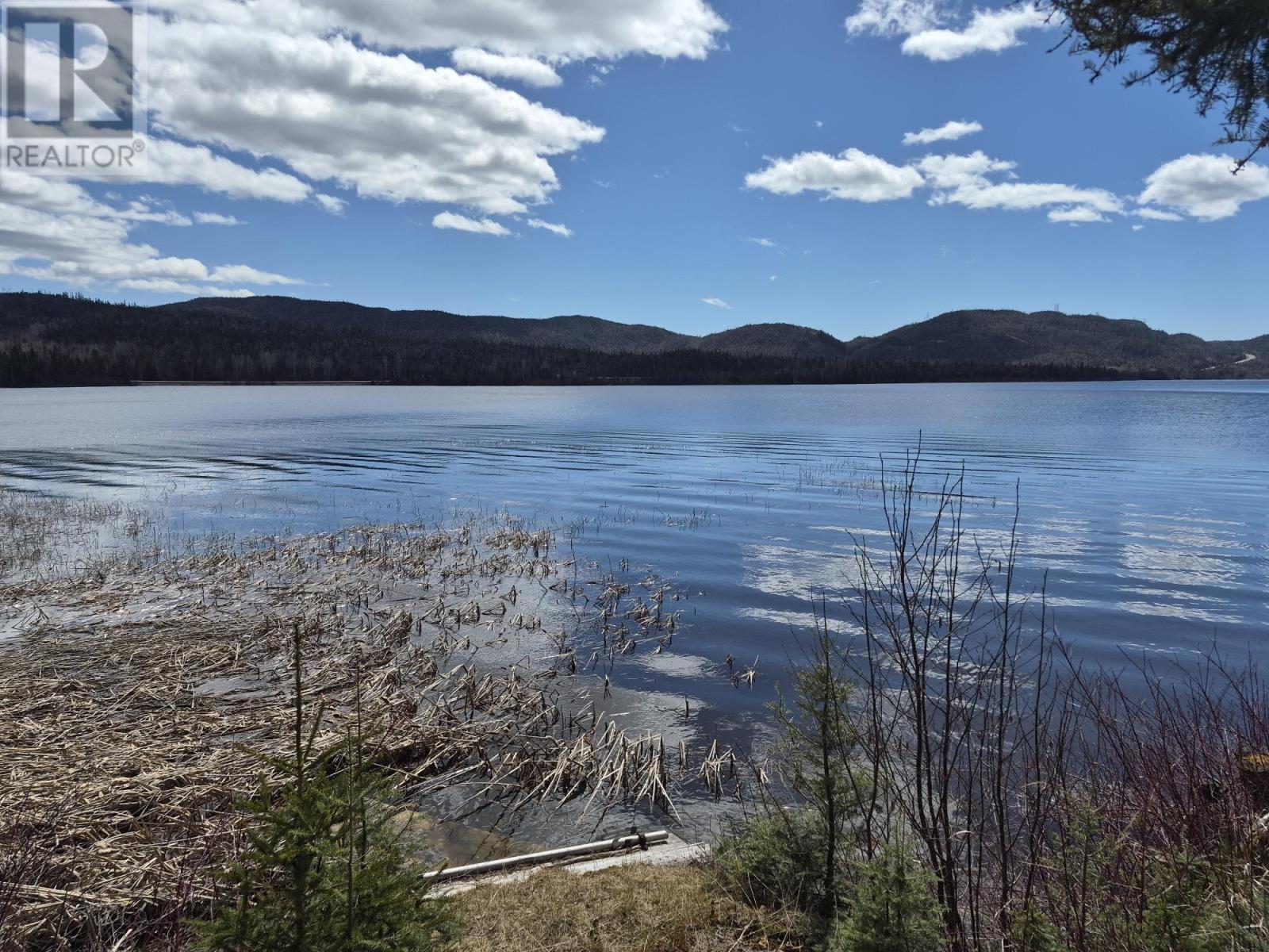 8 Jackfish Lake Road N - 47