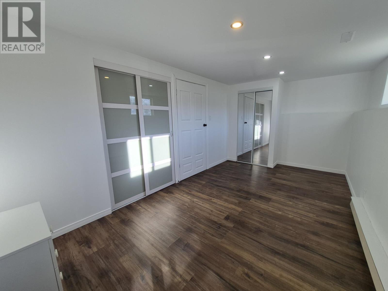 59 Hemlo Drive - 33