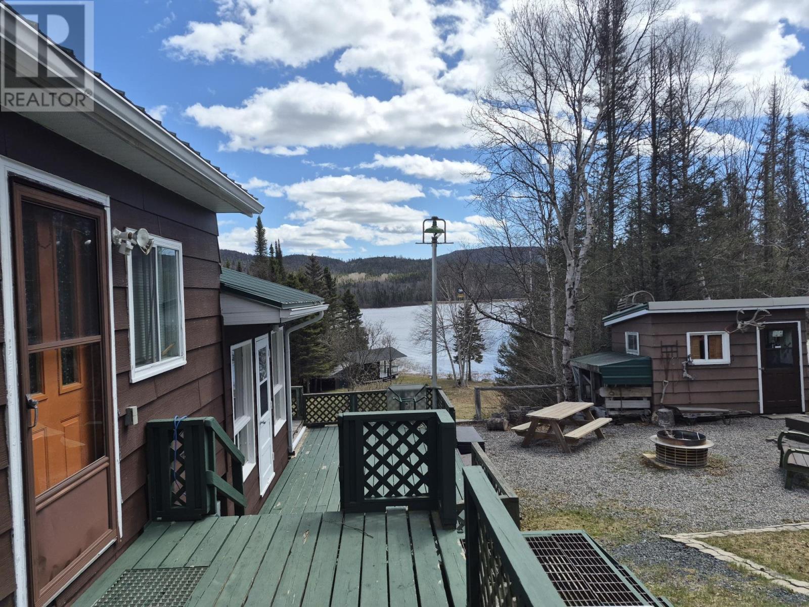 8 Jackfish Lake Road N - 6