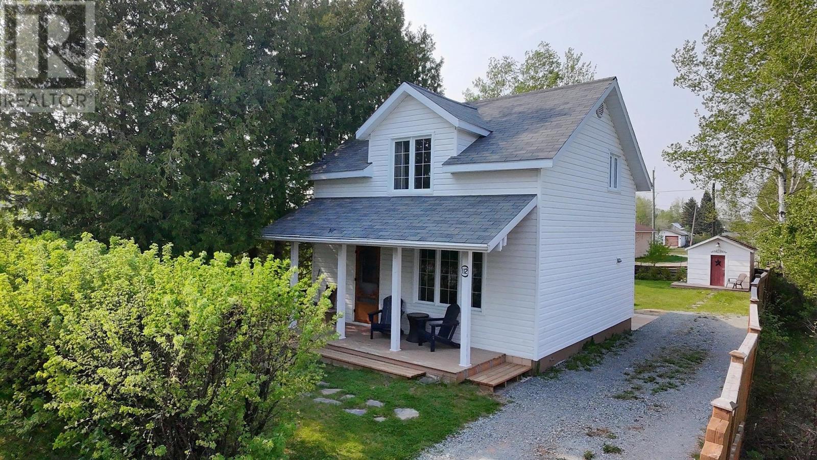 112 Queen ST - 19