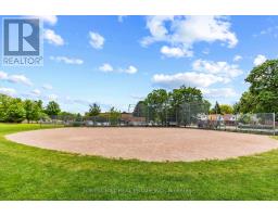 6 Barrett Road, Toronto, ON M4B1V9 Photo 39