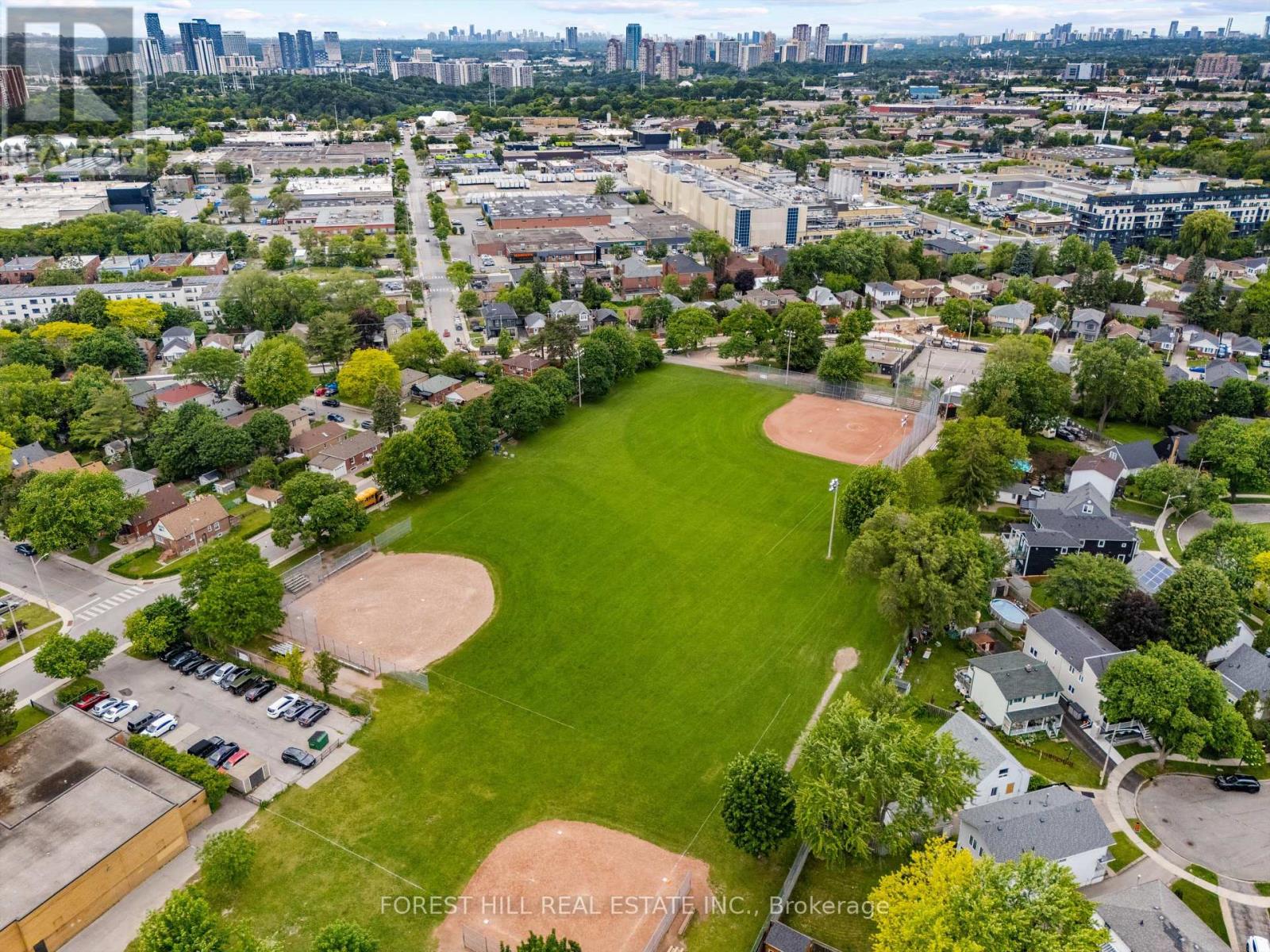 6 BARRETT ROAD - 33
