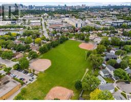 6 Barrett Road, Toronto, ON M4B1V9 Photo 33