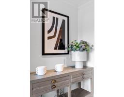 6 Barrett Road, Toronto, ON M4B1V9 Photo 13